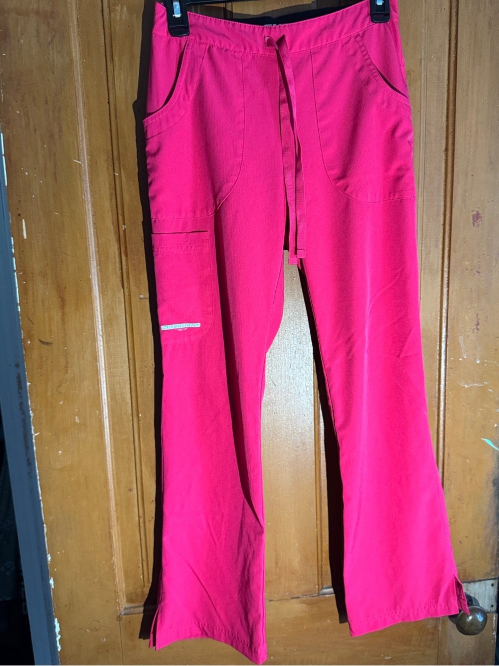Skechers women’s Hot Pink Drawstring Cargo Scrub Pants